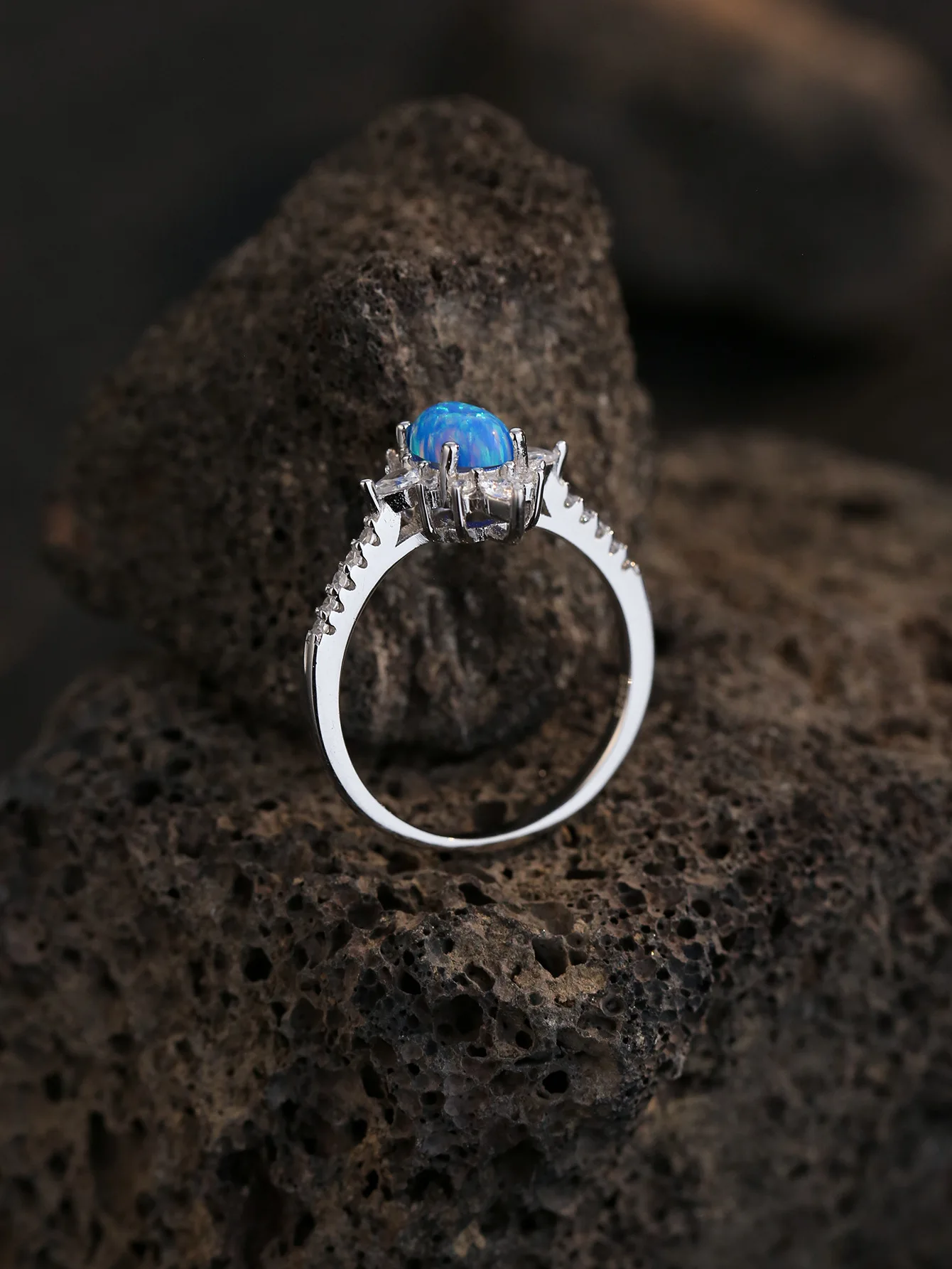 2023 Популярно европейското и американското пръстен премиум-клас от сребро S925 проби, Ново синьо пръстен с микро-диамантен пръстен Aobao, Модерен пръстен за жени