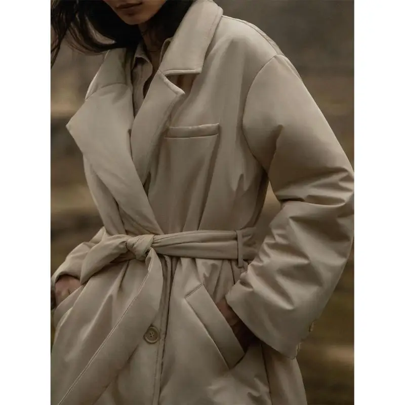 Зима 2023, Поло яка, Дълъг памучен яке в европейския и американския стил, Мода за пътуване до работа, Лесен джоб с колан, Памучен яке