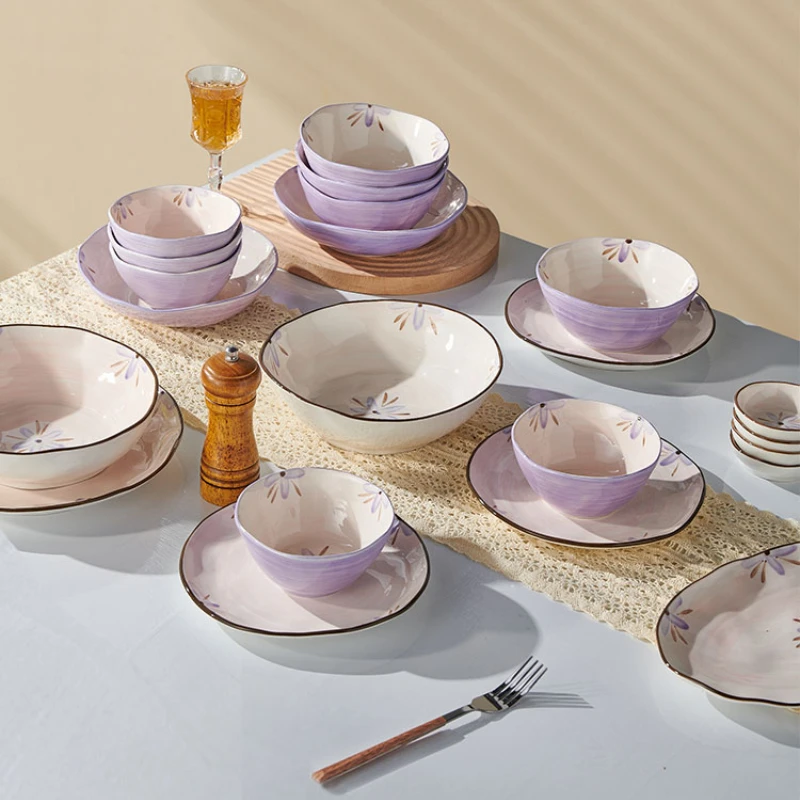 Керамични съдове с лилаво цвете, Комплект за хранене, чинии и комплекти, керамична чиния с ръчно рисувани