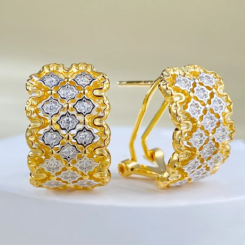 Метални обеци с Кухи италианската текстура, инкрустирани с диаманти, с леки луксозни обеци премиум-клас в ретро стил Двореца