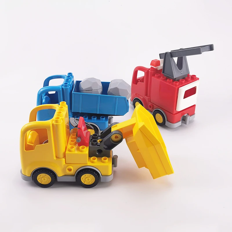 Строителни блокове с голям размер, комбинираната аксесоари за товарни автомобили на Спешна помощ, Съвместими Големи тухли, Детски забавни играчки за сглобяване със собствените си ръце